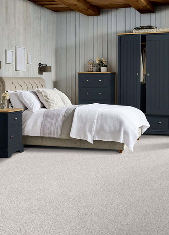 carpet flooring in bedroom